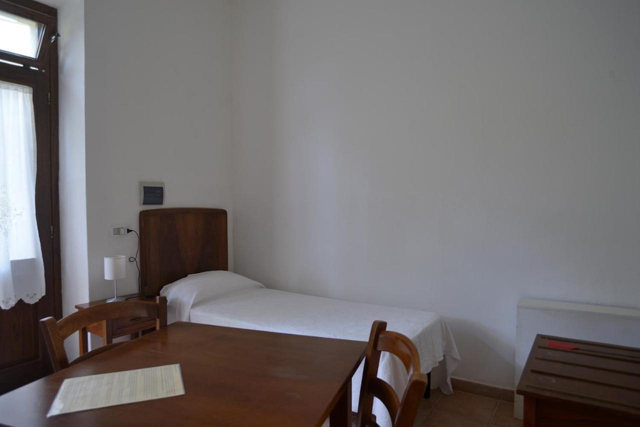 パエストゥム Casa Del Geco Bed & Breakfast エクステリア 写真